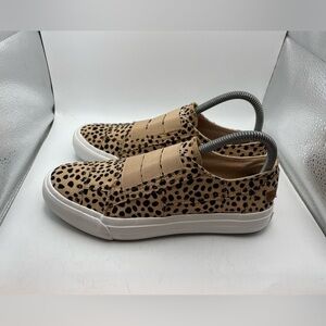 Blowfish Malibu womens animal print slip on sneakers size 7